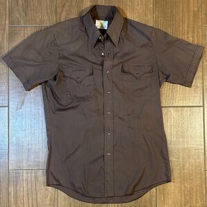 Dickson Jenkins vintage short sleeve pearl snap size M 
Made in USA